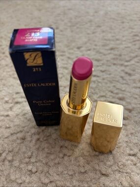 Pure Color Desire Rouge Excess Crème Lipstick